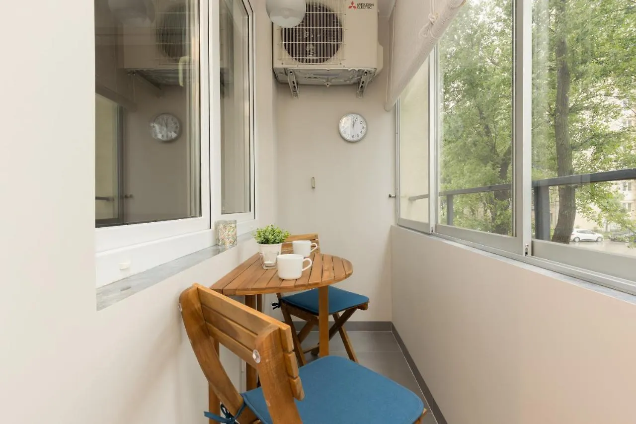 Warsaw City Centre Srebrna By Noclegi Renters شقة